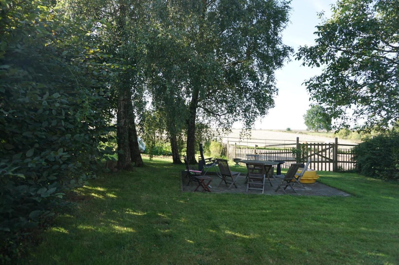 Au Randonneur - B&B Thuin Exterior photo